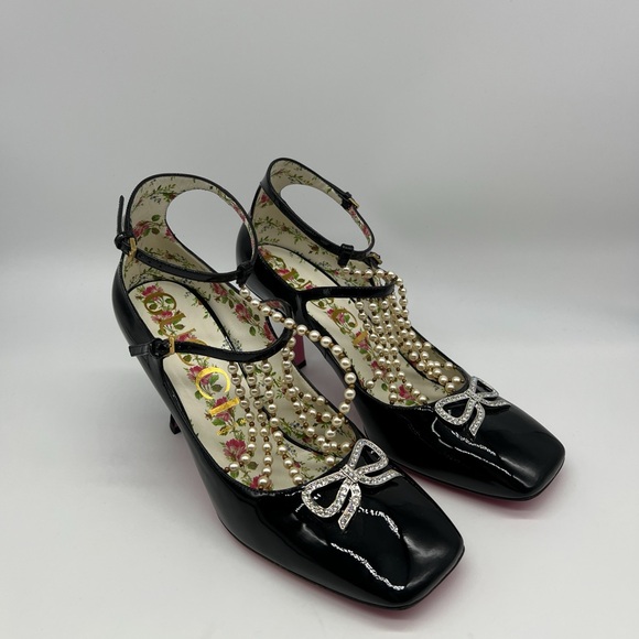 Gucci Taide Double Buckle Patent Pumps